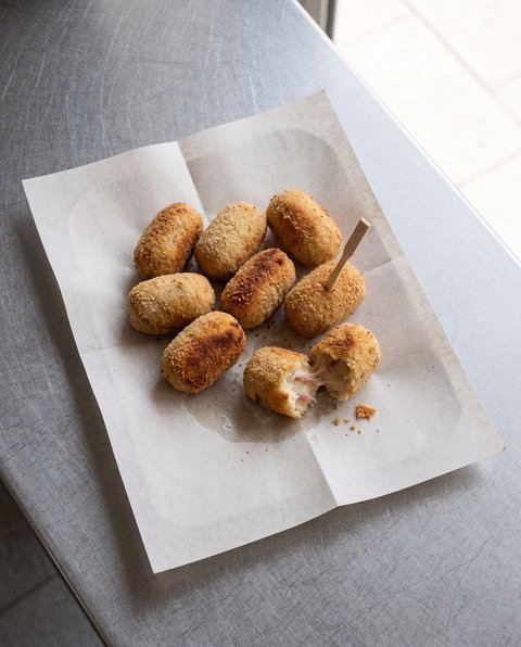 Croquetas mit Serranoschinken